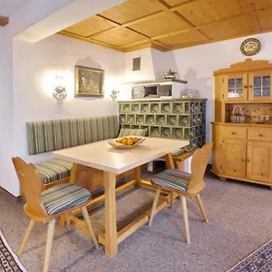 Haus Stein Apartment